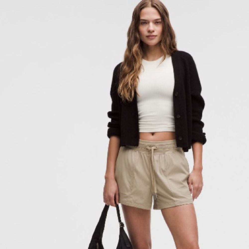 Lululemon Dance Studio Short 3.5”